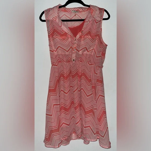 Coral sleeveless dress - Picture 7 of 10